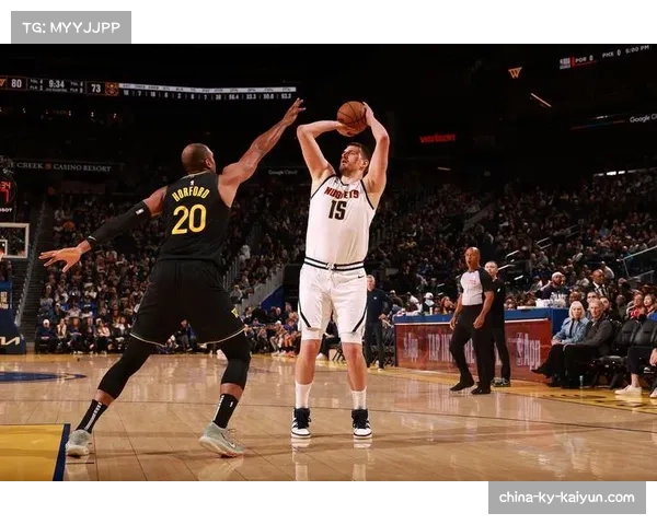 约基奇空砍35分20篮板12助攻 掘金遭残阵勇士末节逆转